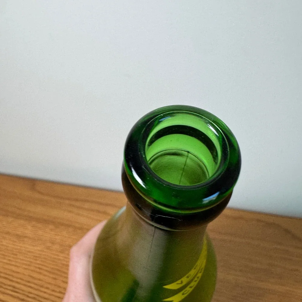 Vintage French Lick Valley Sparkling Water Green Glass‎ Bottle 1 Pint 8 Oz ACL
